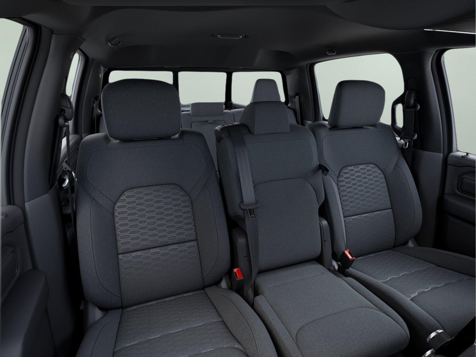 2026 RAM Ram 1500 RAM 1500 EXPRESS CREW CAB 4X4 5'7' BOX