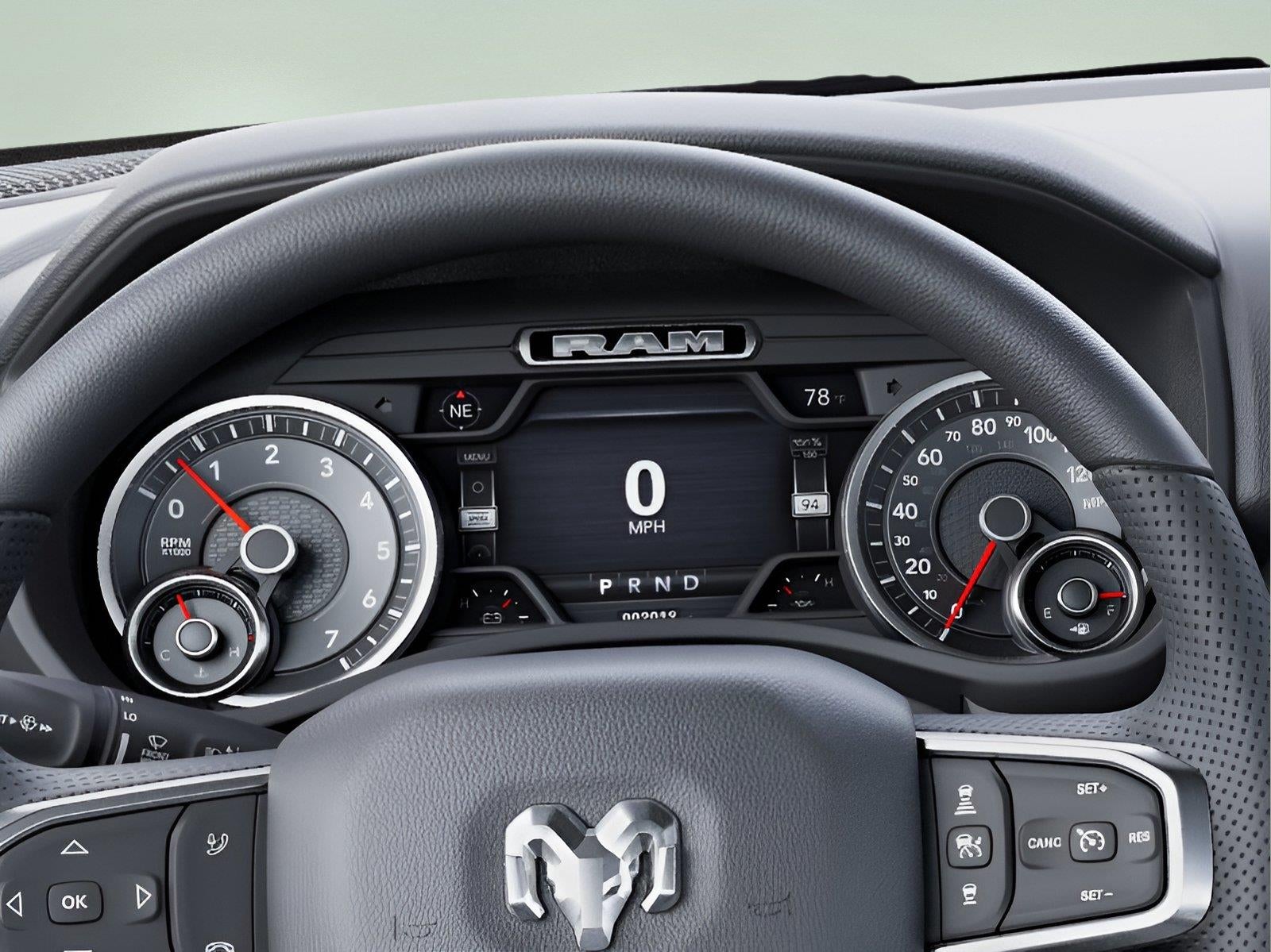 2026 RAM Ram 1500 RAM 1500 EXPRESS CREW CAB 4X4 5'7' BOX