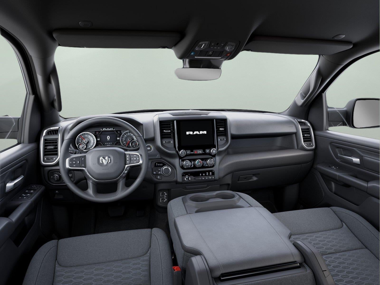 2026 RAM Ram 1500 RAM 1500 EXPRESS CREW CAB 4X4 5'7' BOX