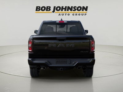 2026 RAM Ram 1500 RAM 1500 EXPRESS CREW CAB 4X4 5'7' BOX