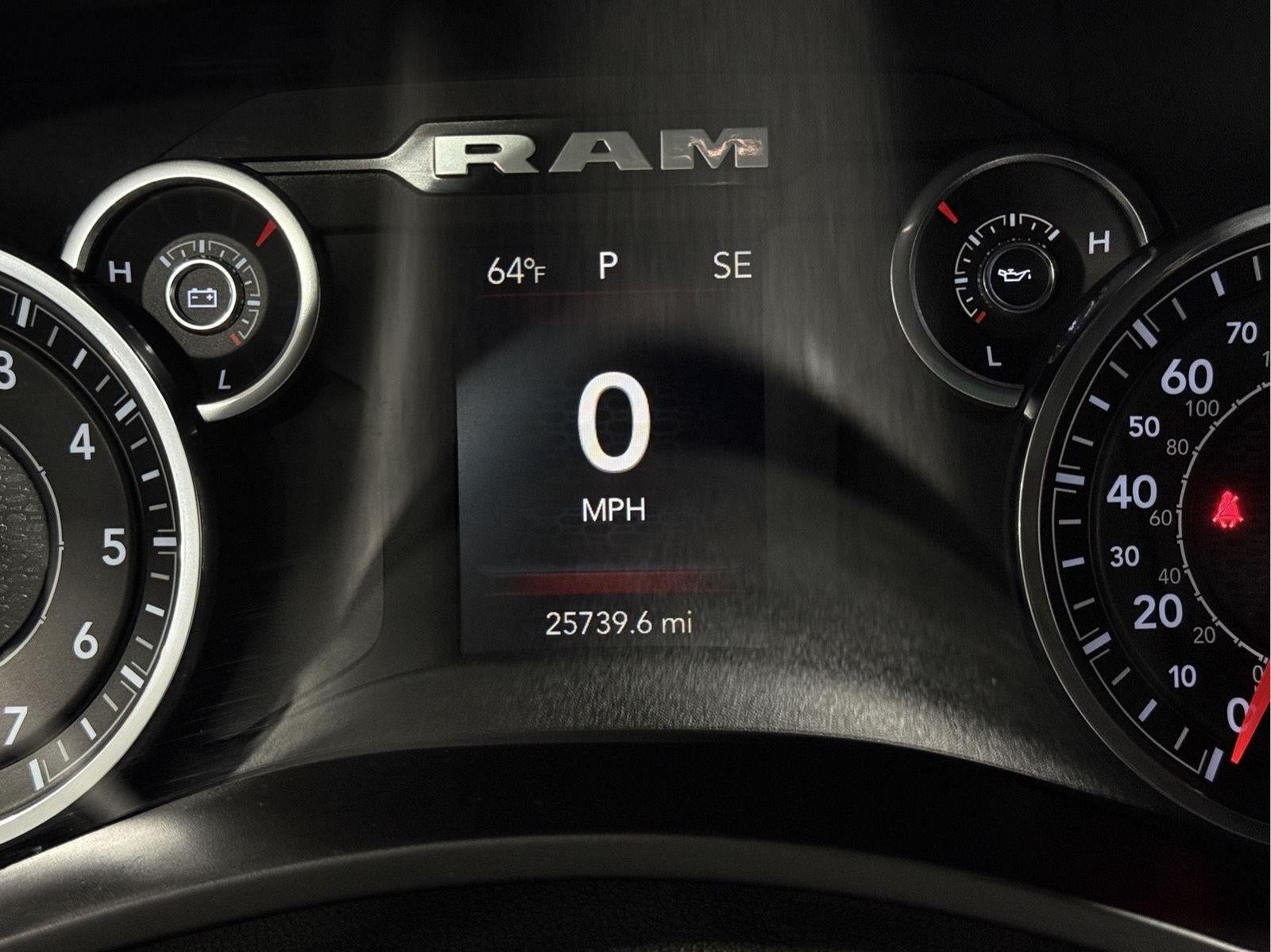 2024 RAM 2500 Tradesman Crew Cab 4x4 6'4' Box