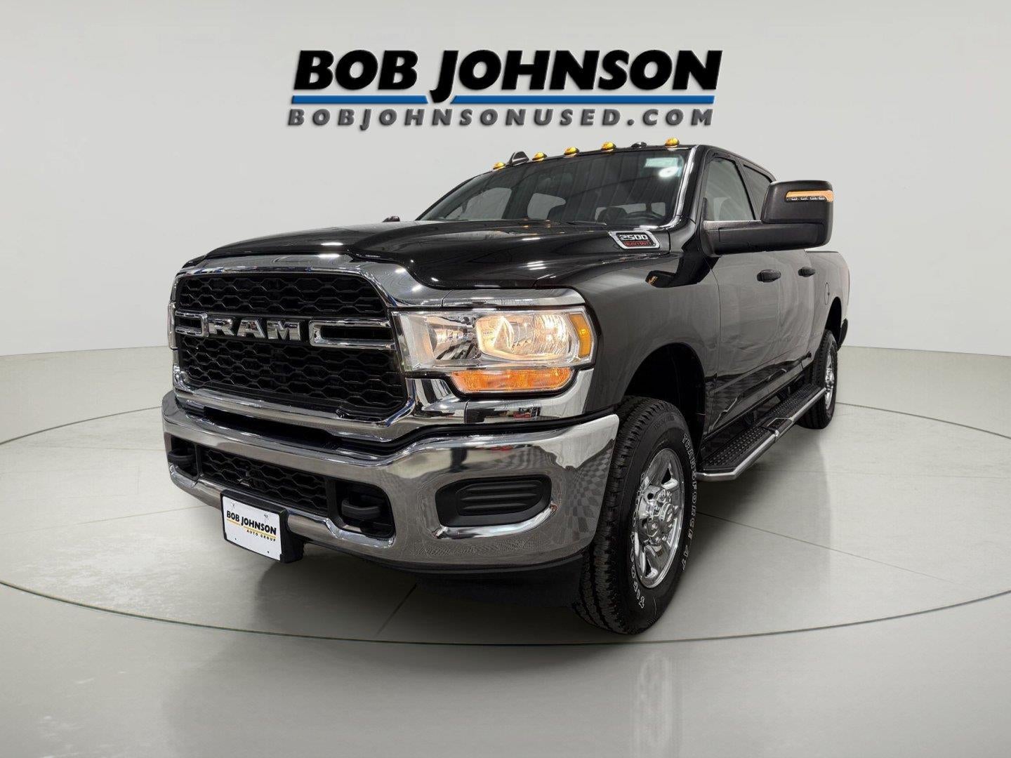2024 RAM 2500 Tradesman Crew Cab 4x4 6'4' Box