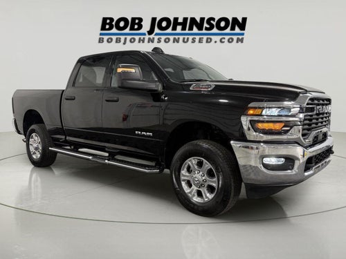 2026 RAM 2500 Big Horn/CHROME PACKAGE