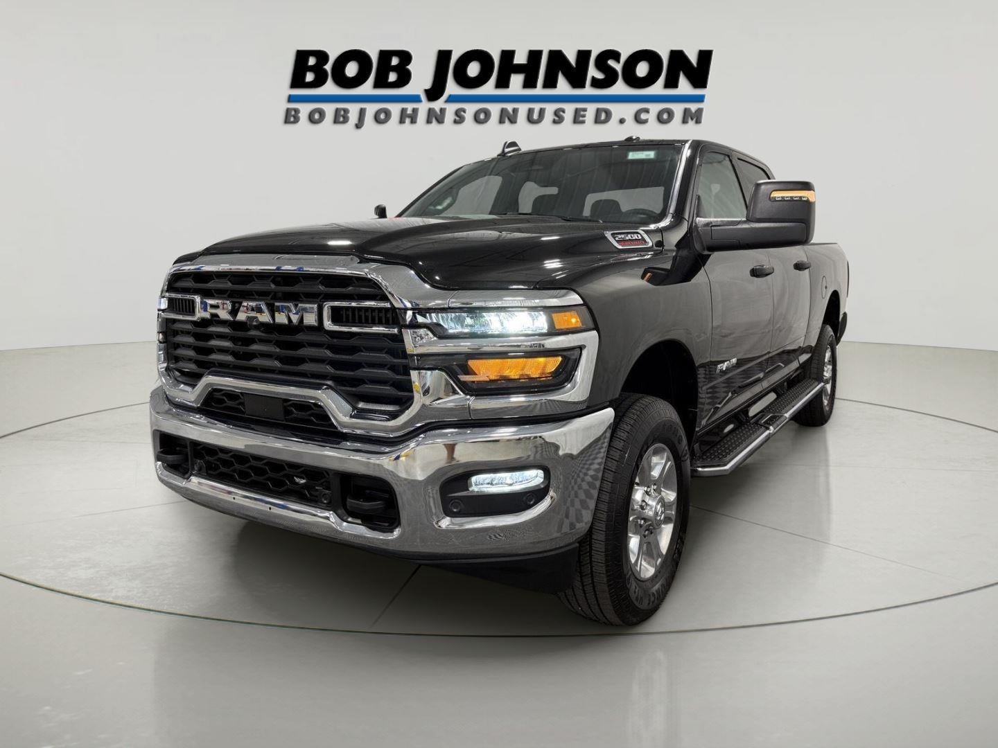2026 RAM 2500 Big Horn/CHROME PACKAGE