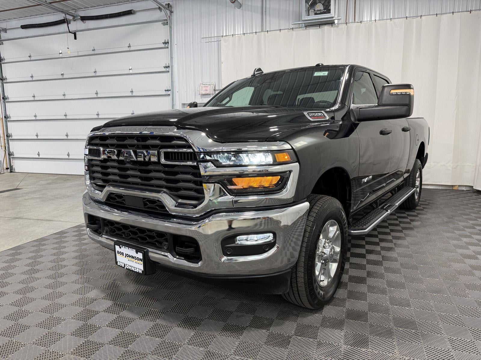 2026 RAM 2500 Big Horn Crew Cab 4x4 6'4' Box