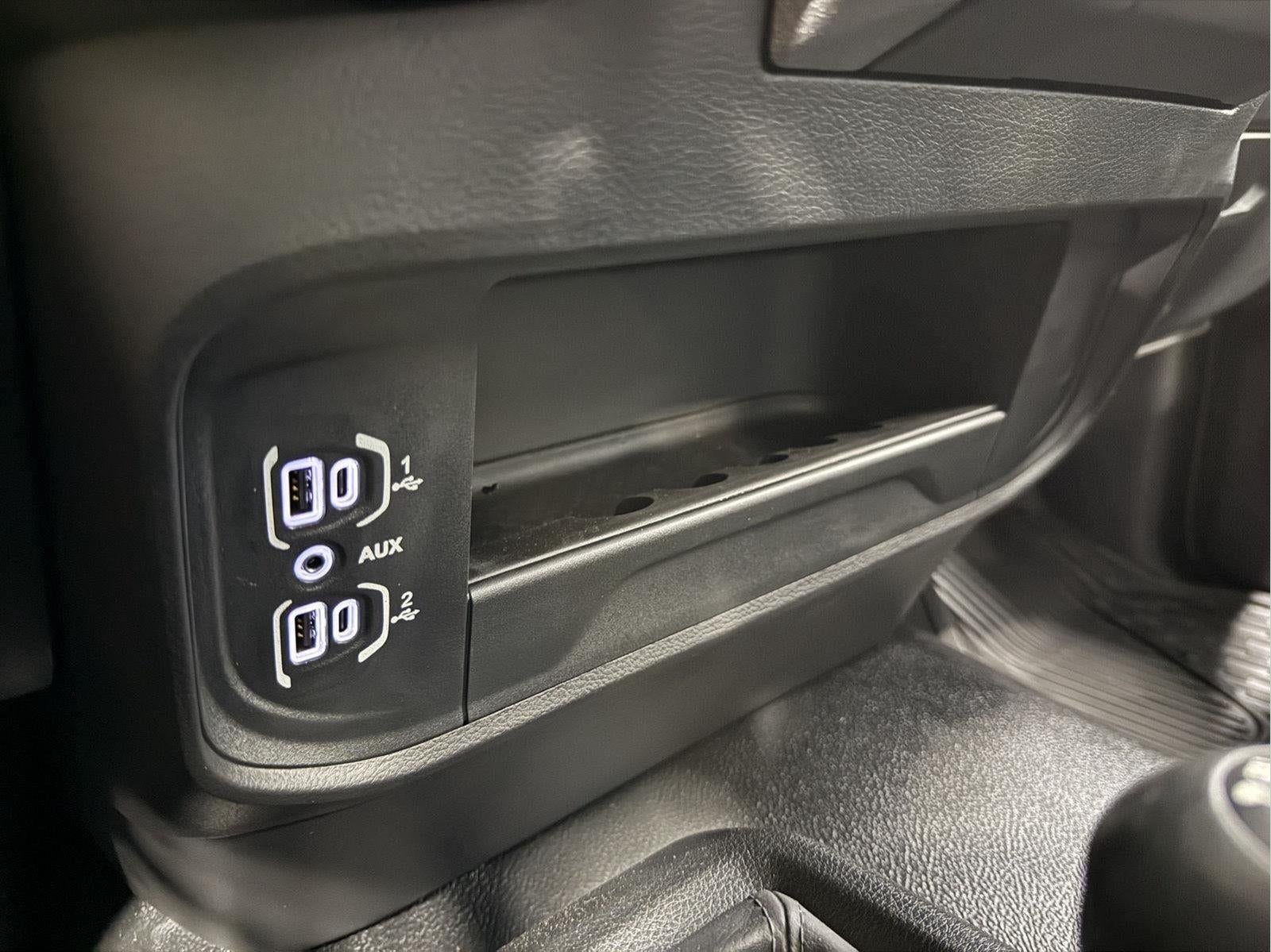 2024 RAM 5500 Chassis Tradesman/SLT