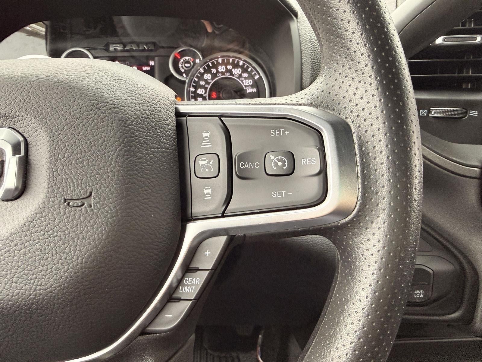 2026 RAM Ram 3500 Chassis Cab RAM 3500 TRADESMAN CREW CAB CHASSIS 4X4 60' CA