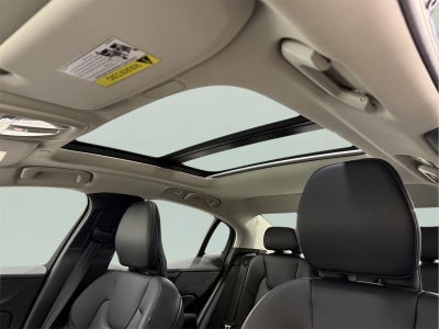 2025 Volvo S60 B5 Core