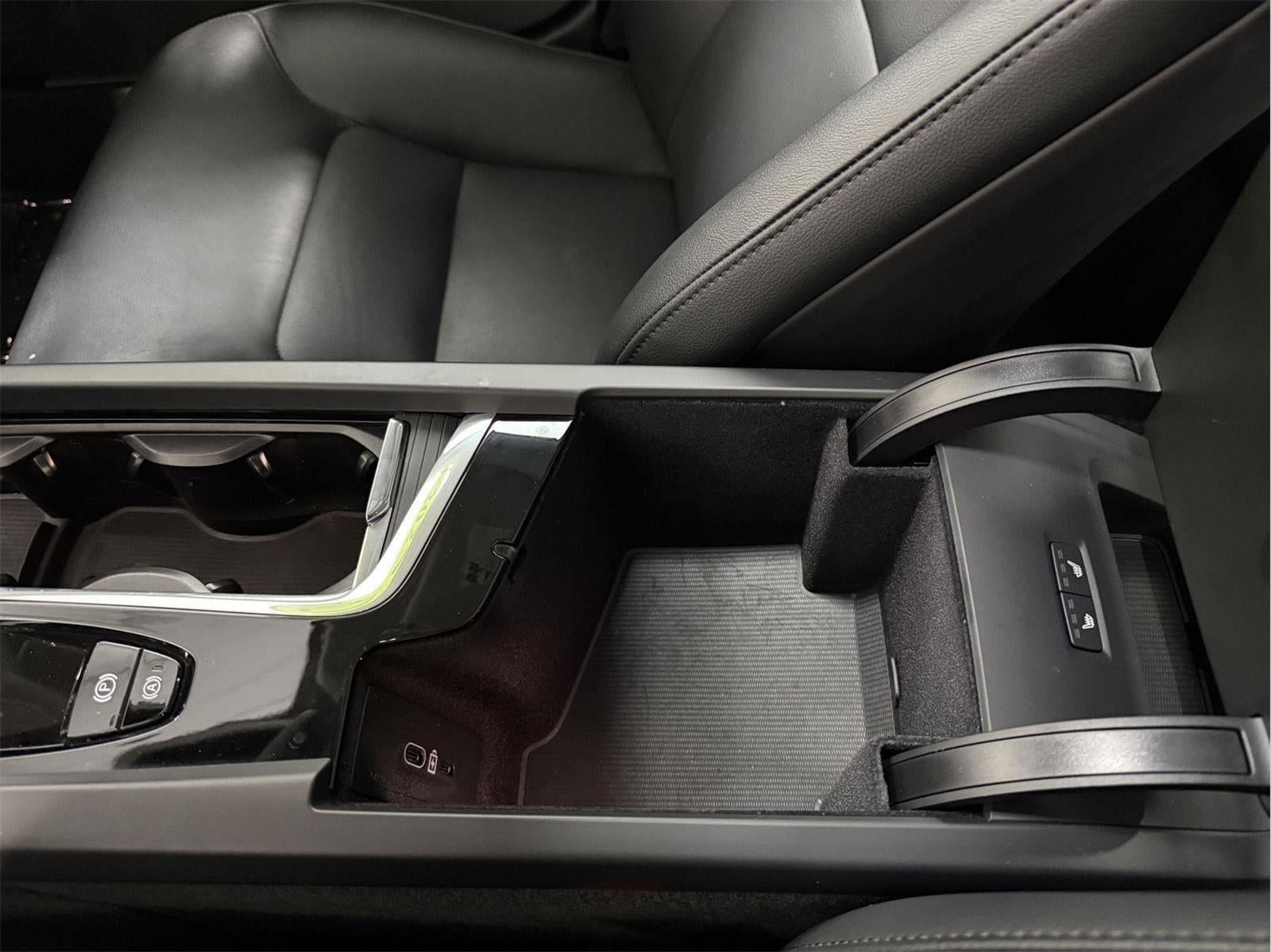 2025 Volvo S60 B5 Core