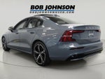 2023 Volvo S60 B5 Plus Dark Theme