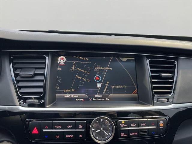 2015 Kia K900 Luxury