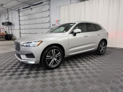 2021 Volvo XC60 T6 Momentum