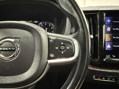 2021 Volvo XC60 T6 Momentum