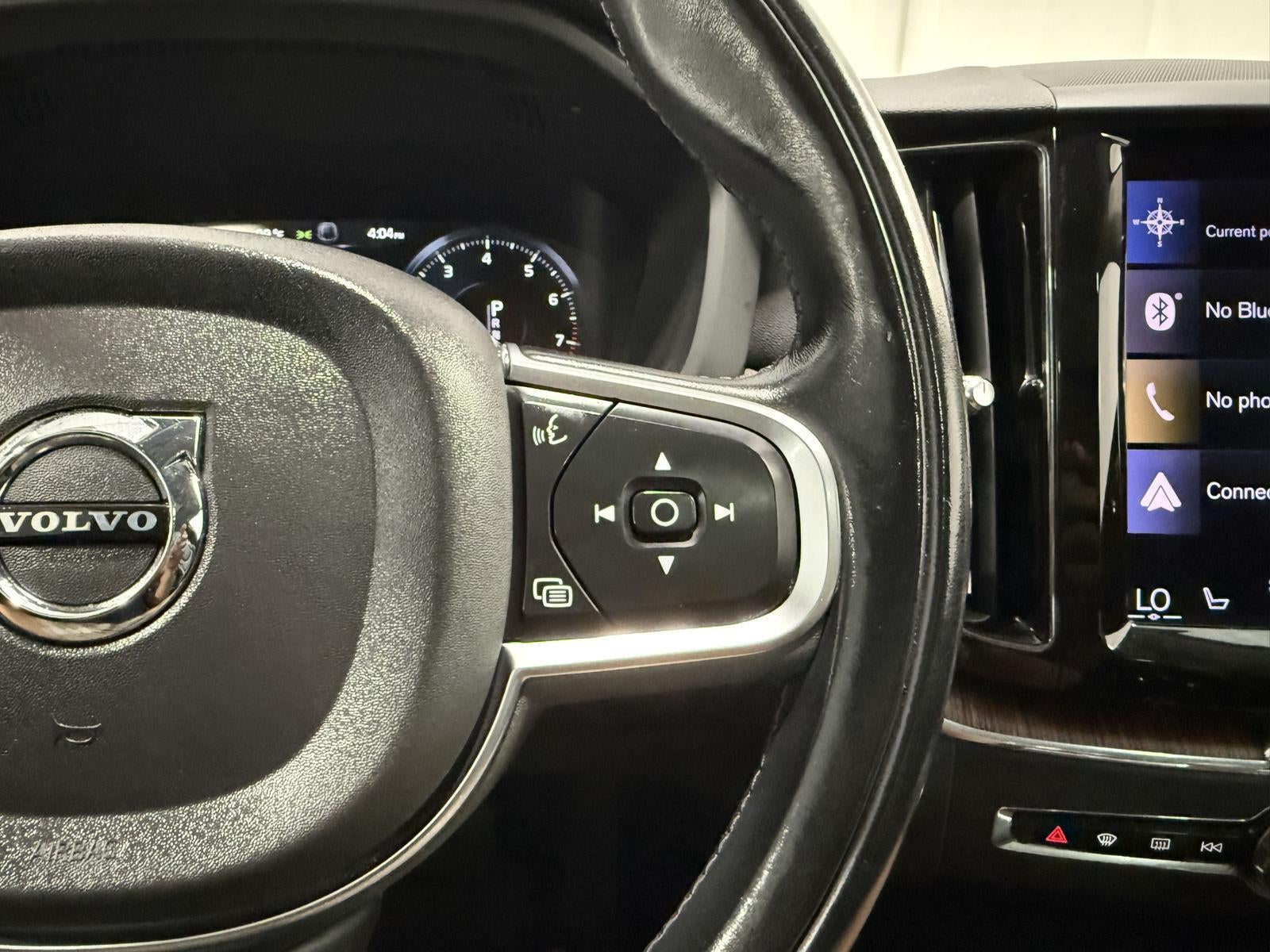 2021 Volvo XC60 T6 Momentum