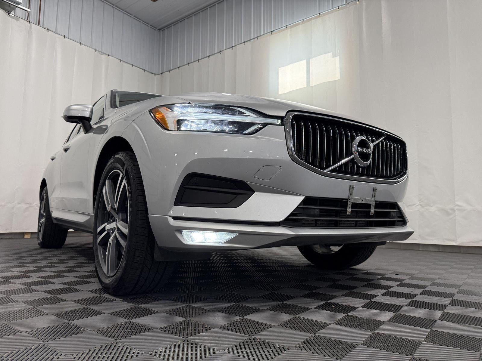 2021 Volvo XC60 T6 Momentum