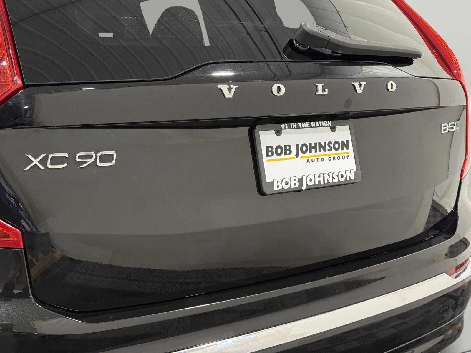 2023 Volvo XC90 B5 Plus