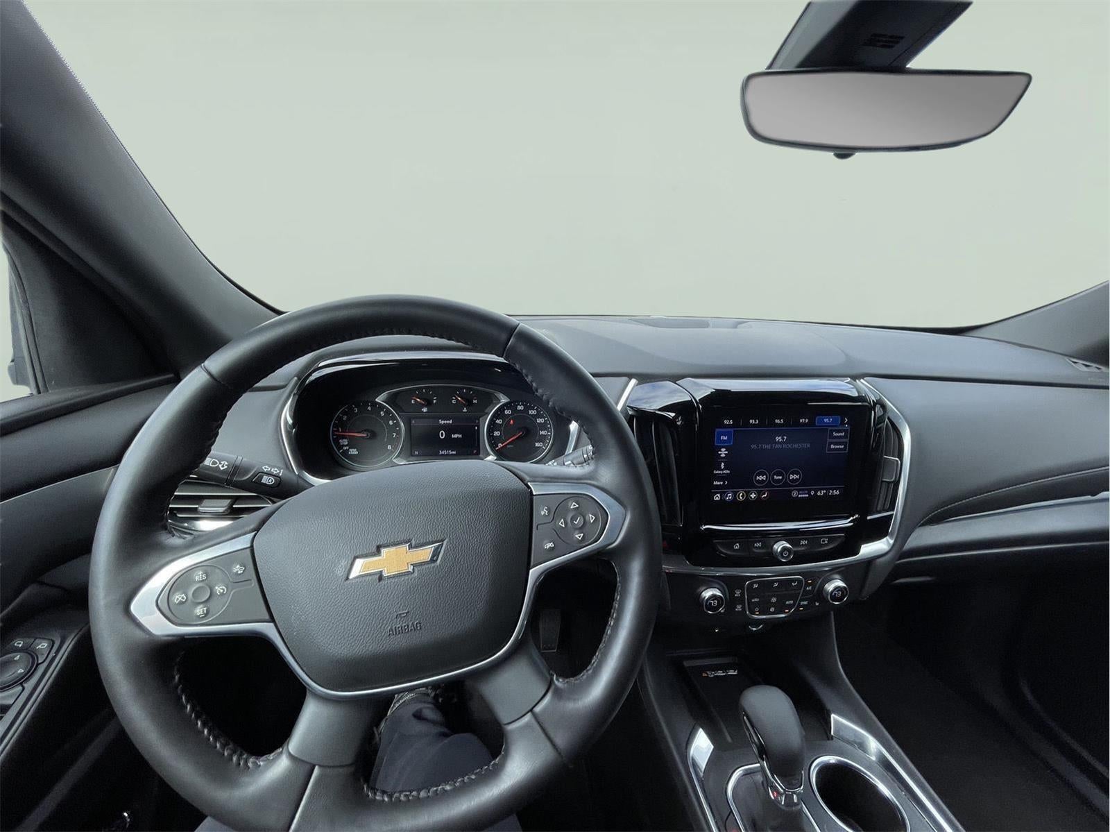 2022 Chevrolet Traverse LT Cloth