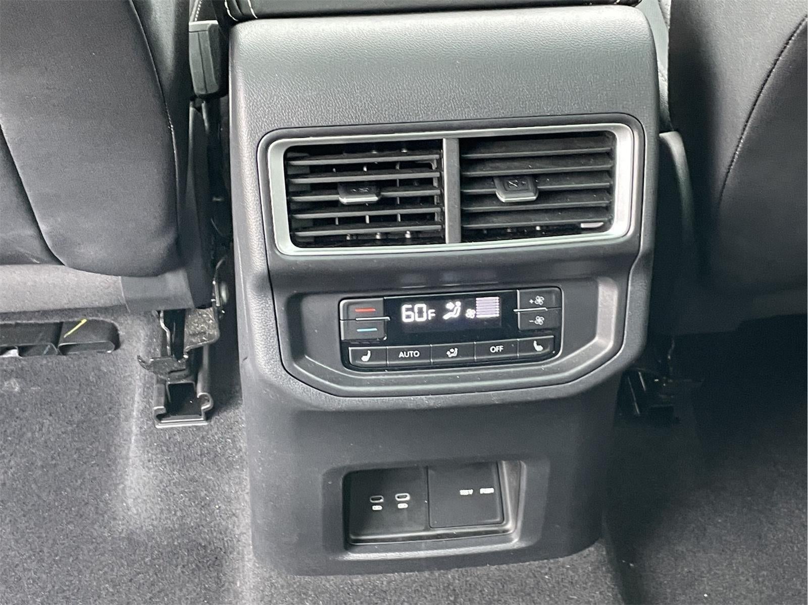 2025 Volkswagen Atlas 2.0T SEL