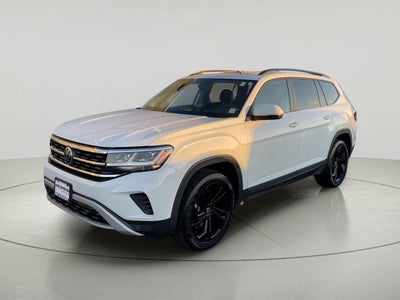 2022 Volkswagen Atlas 3.6L V6 SE w/Technology