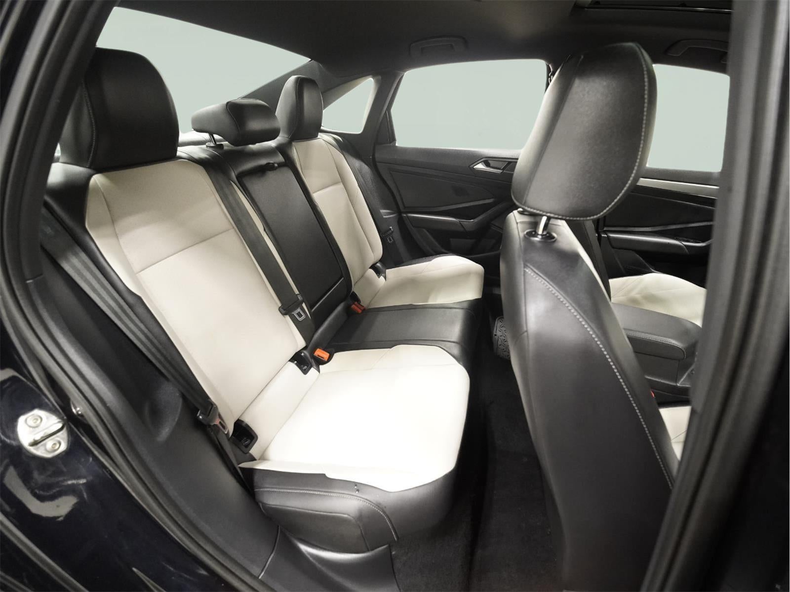 2019 Volkswagen Jetta R-Line