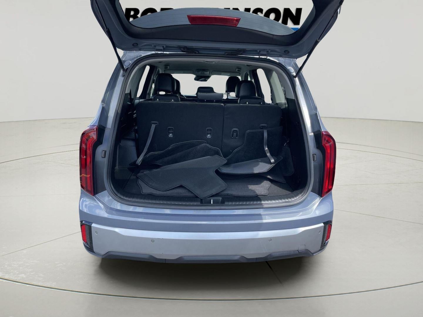 2023 Kia Telluride LX