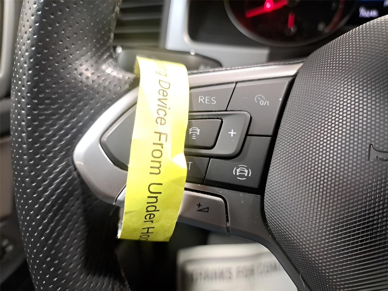 2021 Volkswagen Atlas 3.6L V6 SE w/Technology R-Line