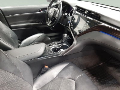 2019 Toyota Camry XLE