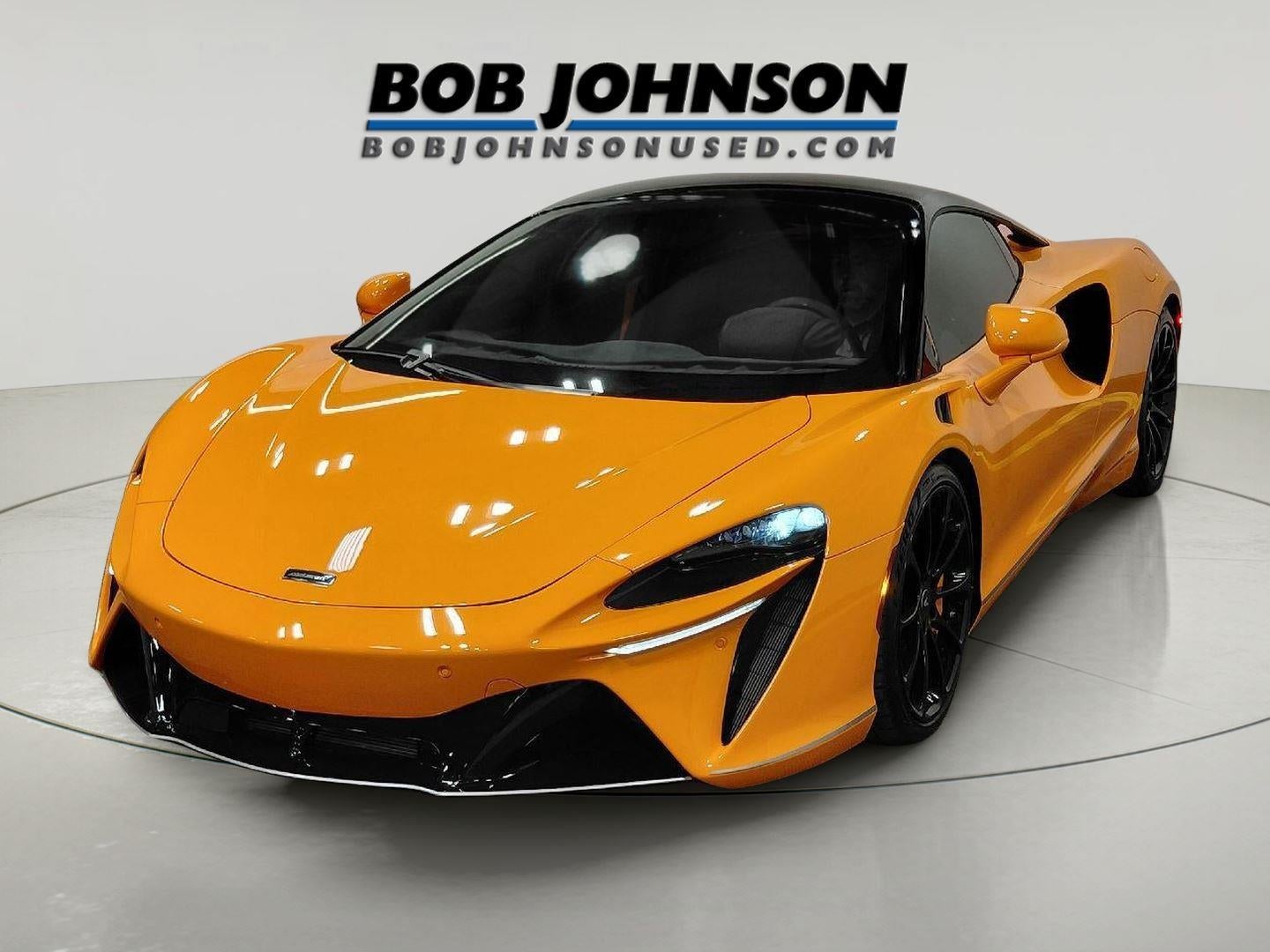 2023 McLaren Artura TechLux