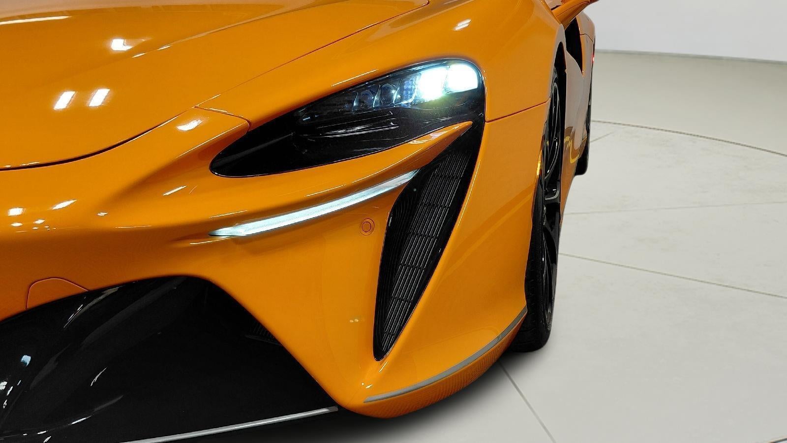 2023 McLaren Artura TechLux